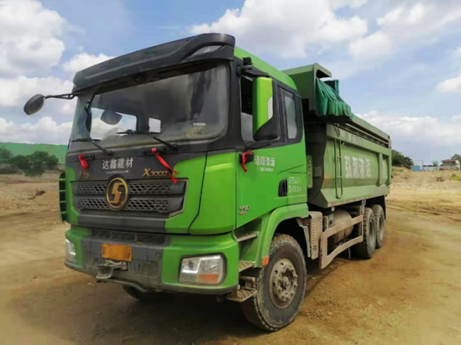 為陜汽重卡建了一座服務(wù)站 通順物流把自己干成“陜汽人”