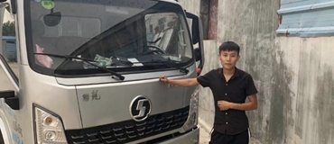 陜汽輕卡K5000 助力95后小伙致富路上彎道超車