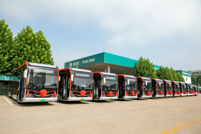  300輛純電動公交車交付！宇通助力臨沂構建現代化公交體系