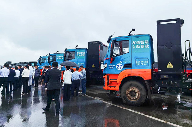 實力出圈 5G+L4級純電智能重卡 鋼廠低碳減排好幫手