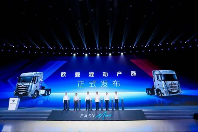 登場便亮“殺手锏”！歐曼混動重卡動力總成系統(tǒng)有多強(qiáng)