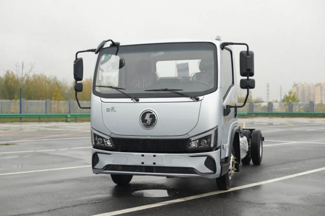 高效出勤，經濟節能  德龍G200引領經濟型輕卡新風尚